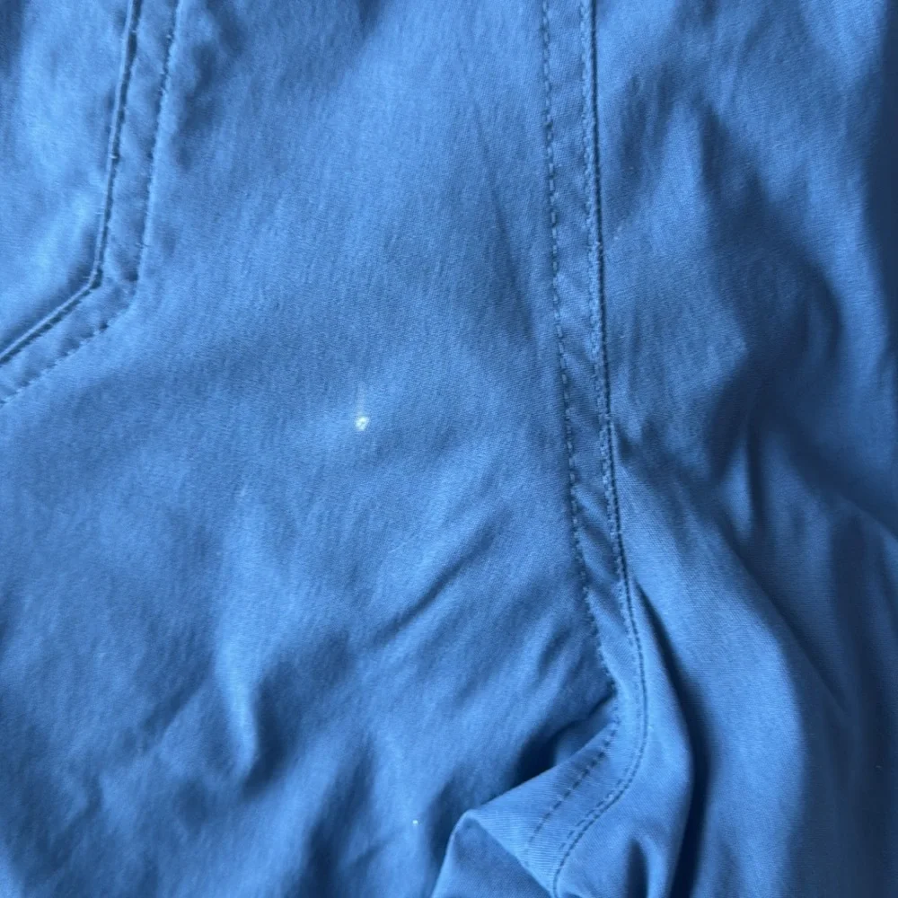 Red Head Shorts from Bass Pro Shops‎ men 40 blue spot see pic